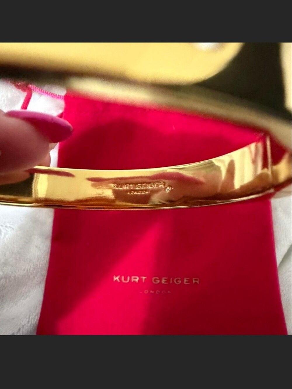 Kurt Geiger Crystal Accent Bangle Bracelet Nib - Picture 4 of 10